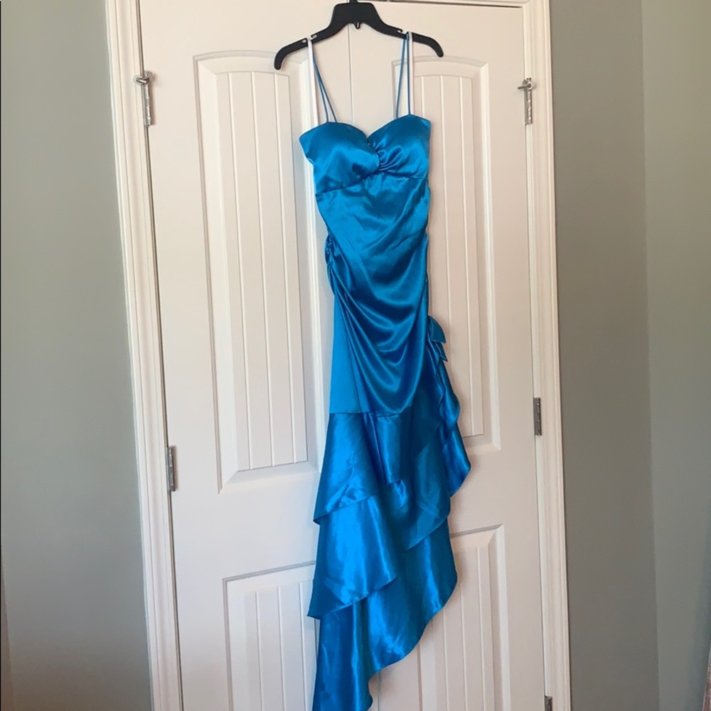 Blue midi prom dress